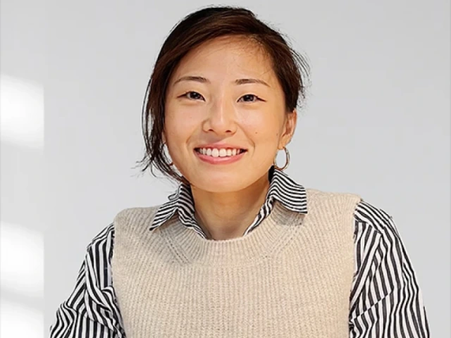 photo of sandra bae