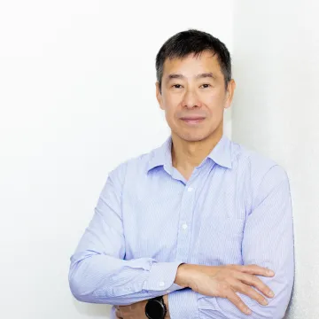 Dr. Fong