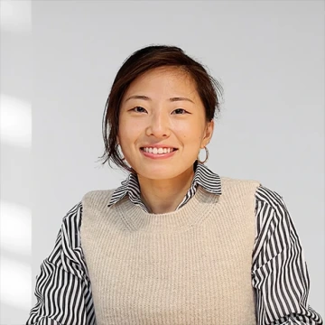 photo of sandra bae